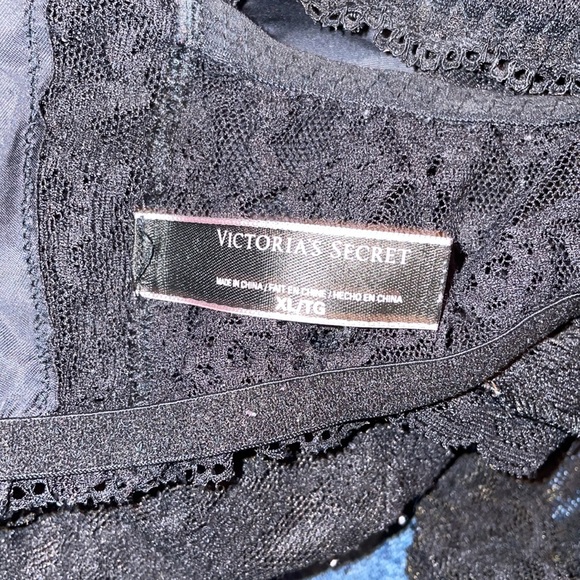 Lace Bra! - Picture 3 of 3